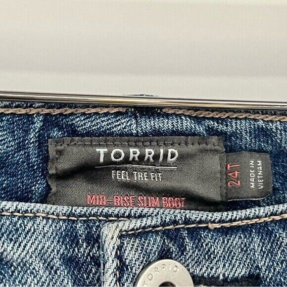 NWT Torrid 24T Slim Boot mid rise Jean Medium Wash tall long 0635 distressed - Picture 4 of 13